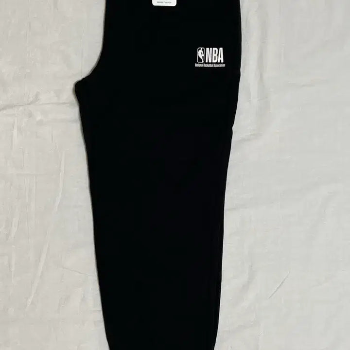 [BUNJANG] NBA Fleece Lined Straight Training Pants Black / [새상품] L) NBA 엔비에이 융기모 스트레이트 츄리닝 바지 블랙