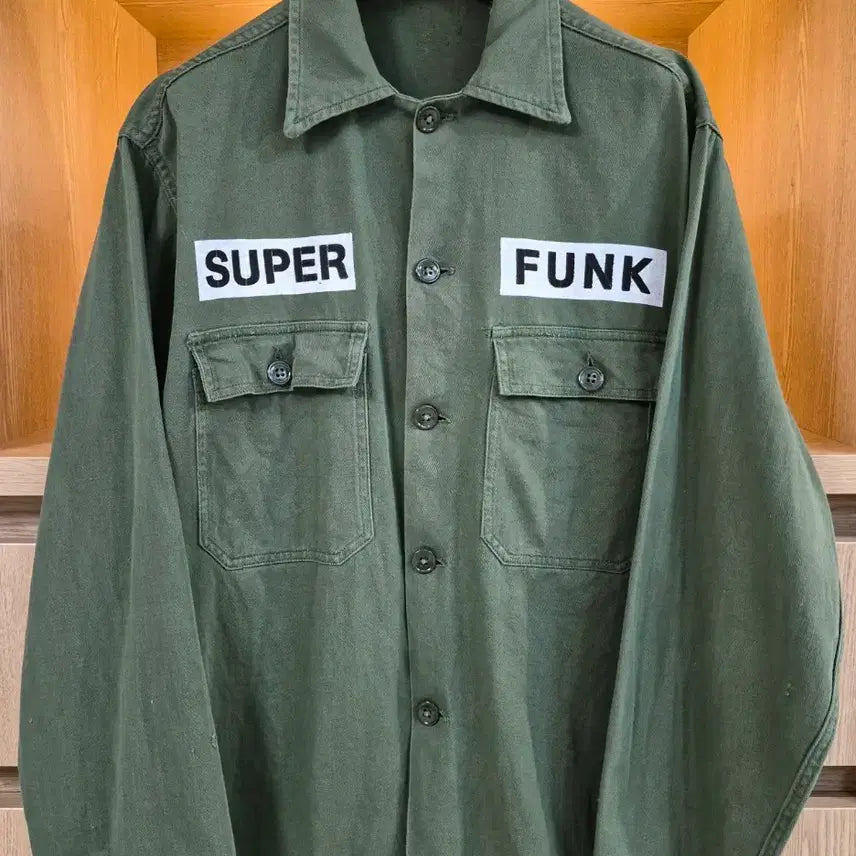 [BUNJANG] CHIC CLOTHING James Brown Utility Shirt / 80s VINTAGE "James Brown" 유틸리티 셔츠
