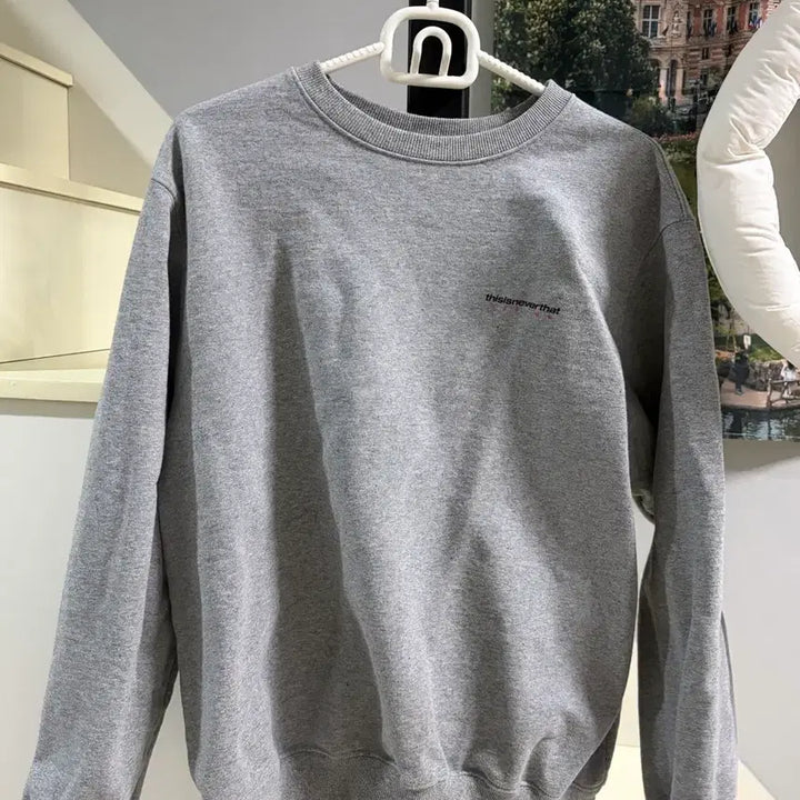 [BUNJANG] thisisneverthat Gray Oversized Sweatshirt / 디스이즈네버댓 회색 맨투맨 티셔츠