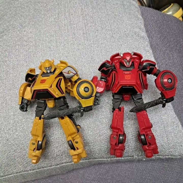 [BUNJANG] Transformers Bumblebee &amp; Cliffjumper Figure Set / 트랜스포머 범블비/클리프점퍼 피규어 2종
