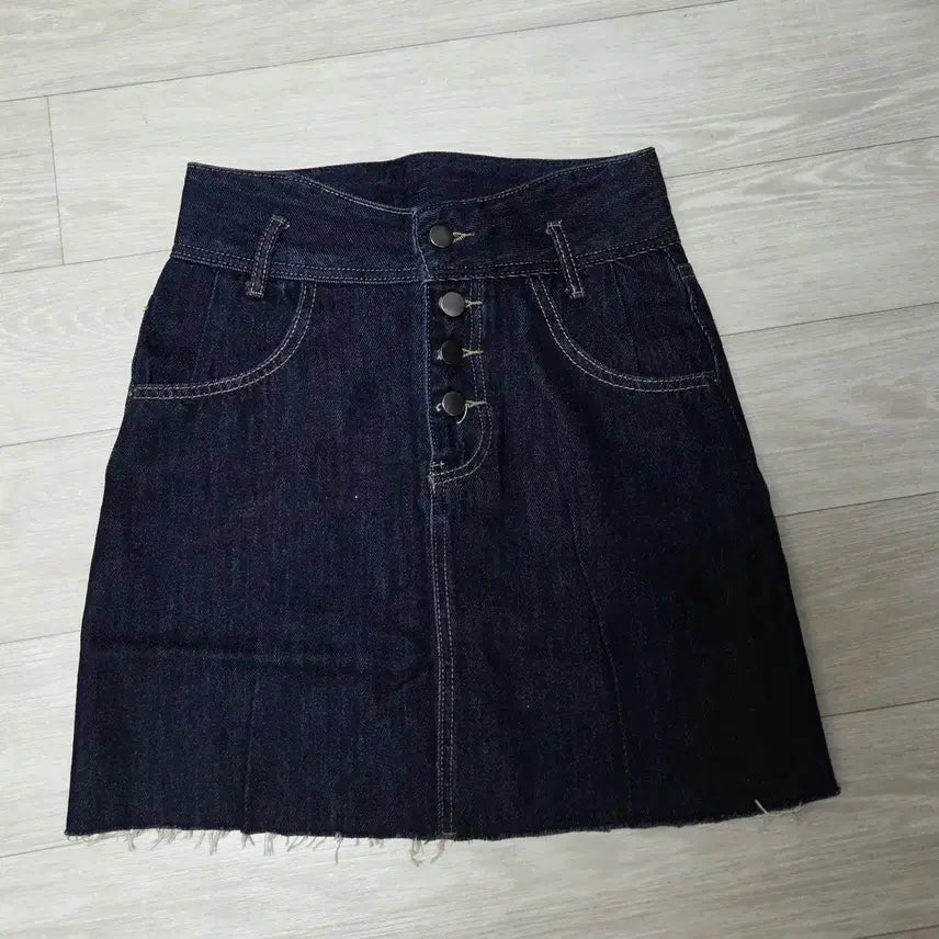 [BUNJANG] High-Waist Button Denim Skirt / ㅁ새상품ㅁ 하이웨스트 버튼 데님스커트