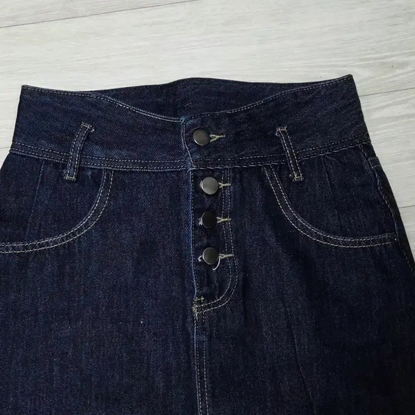 [BUNJANG] High-Waist Button Denim Skirt / ㅁ새상품ㅁ 하이웨스트 버튼 데님스커트