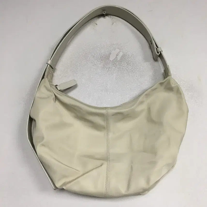 [SOLD OUT] 낫띵리튼 나일론 호보백