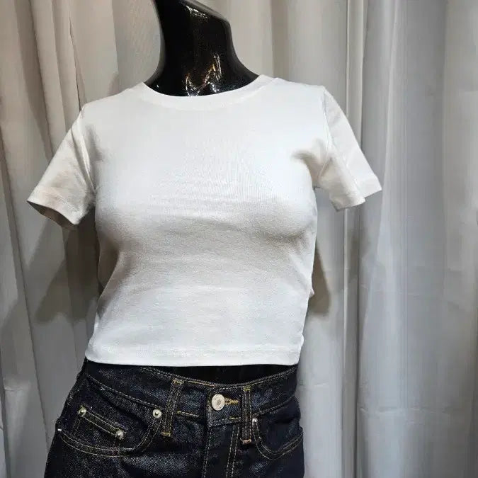 [BUNJANG] White Crop Short Sleeve T-shirt / 쇼트 화이트 반팔