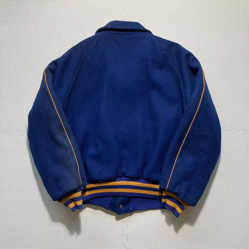[BUNJANG] EMPIRE US Marine Corps Iwakuni Air Base Patch Varsity Jacket / 60s 바시티자켓 미해병대 이와쿠니 항공기지패치