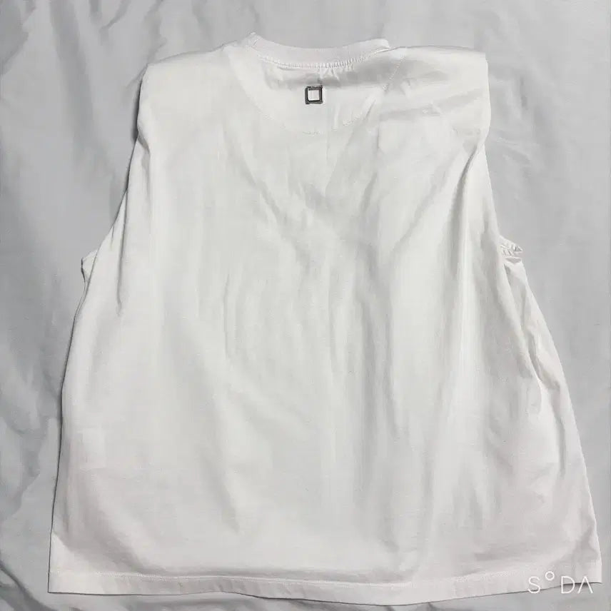 [BUNJANG] Wooyoungmi Tank Top White / 우영미 나시티 화이트