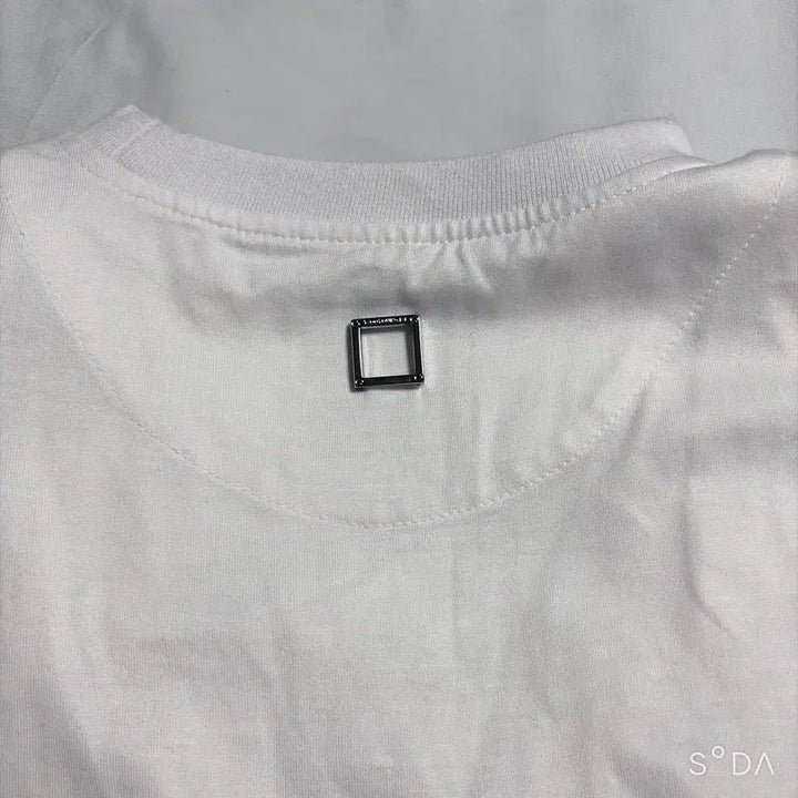 [BUNJANG] Wooyoungmi Tank Top White / 우영미 나시티 화이트
