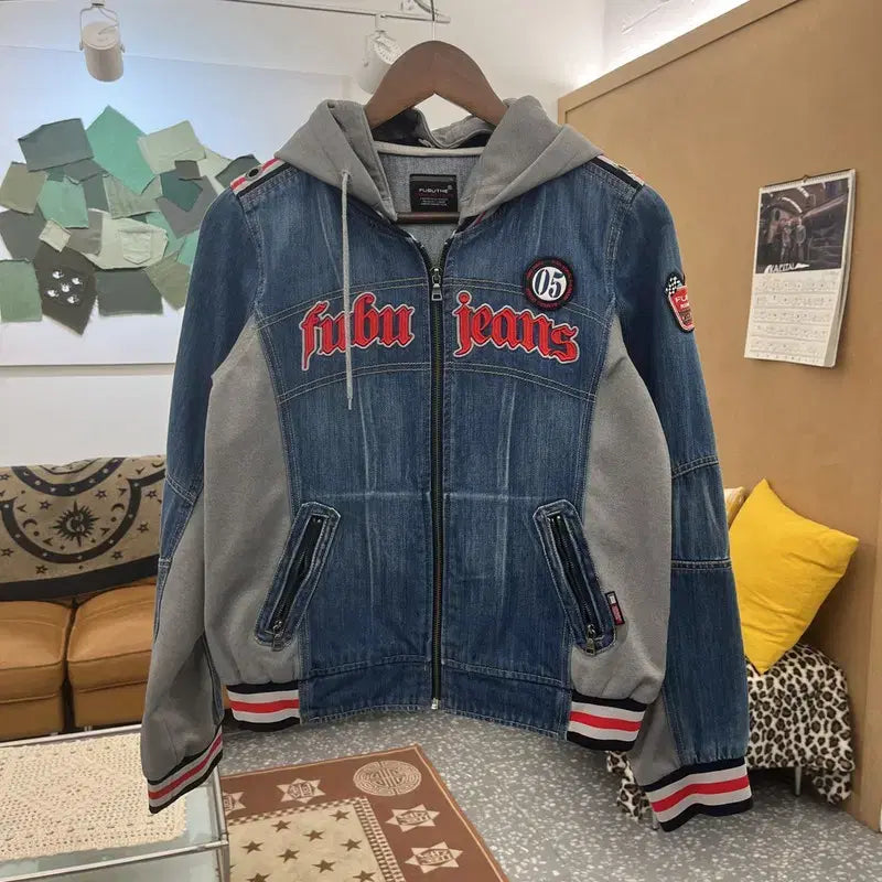 [SOLD OUT] 푸부 FUBU 올드스쿨 레트로 Y2K 패치 후드집업 M C09778