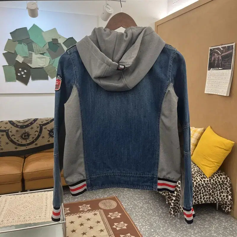 [SOLD OUT] 푸부 FUBU 올드스쿨 레트로 Y2K 패치 후드집업 M C09778
