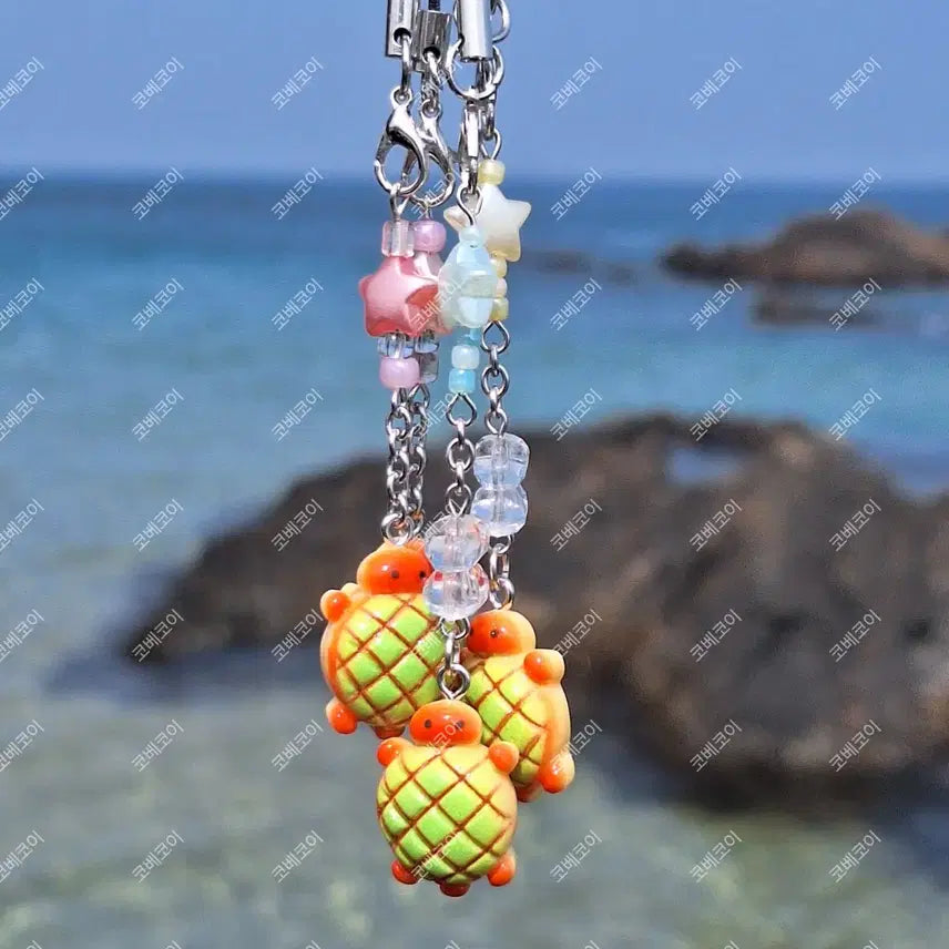 [BUNJANG] Melon Bread Turtle Keychain / 따뜻한 메론빵 거북이 키링 / 비즈키링