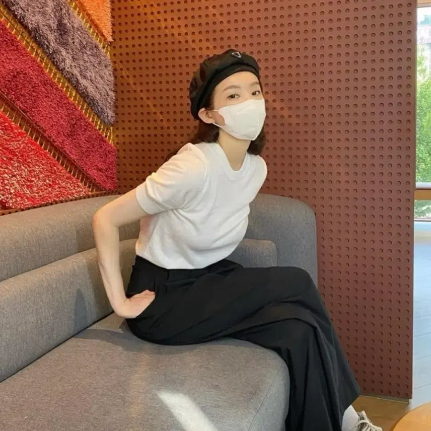 [BUNJANG] Avie Muah White Cashmere Short Sleeve Knit / 아비에무아 화이트 캐시미어 반팔 니트