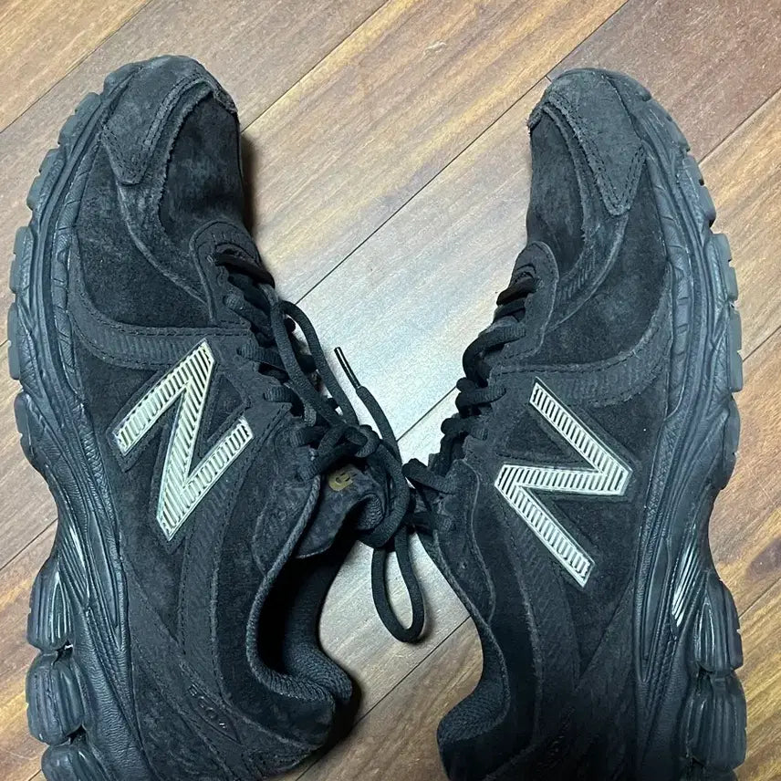 [BUNJANG] New Balance Kith 860v2 Espresso Sneakers / 뉴발란스 키스 860v2 에스프레소 270