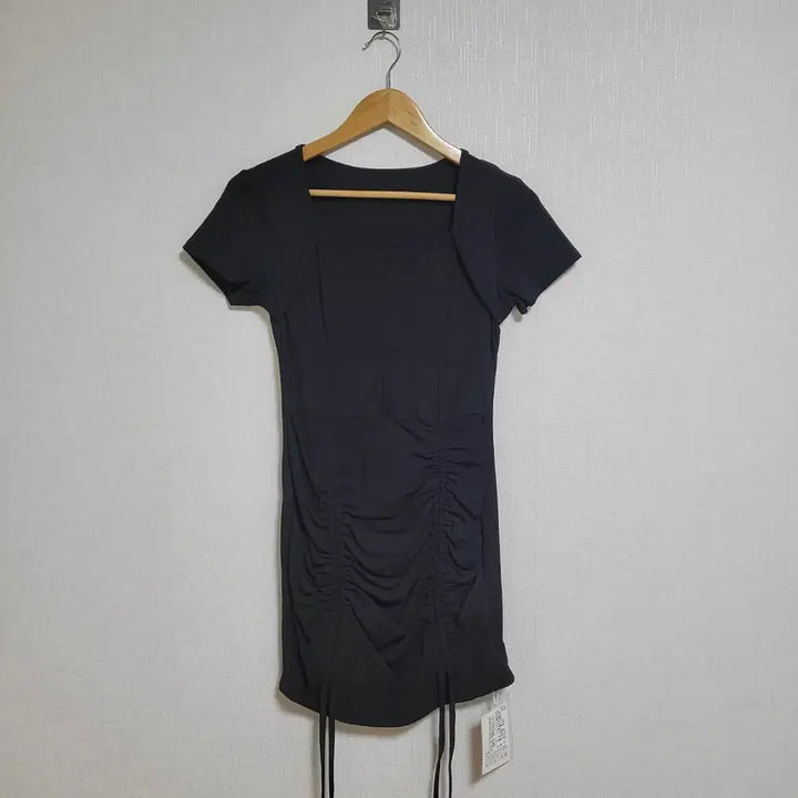 [SOLD OUT] 14.블랙 셔링 미니 원피스 미착용