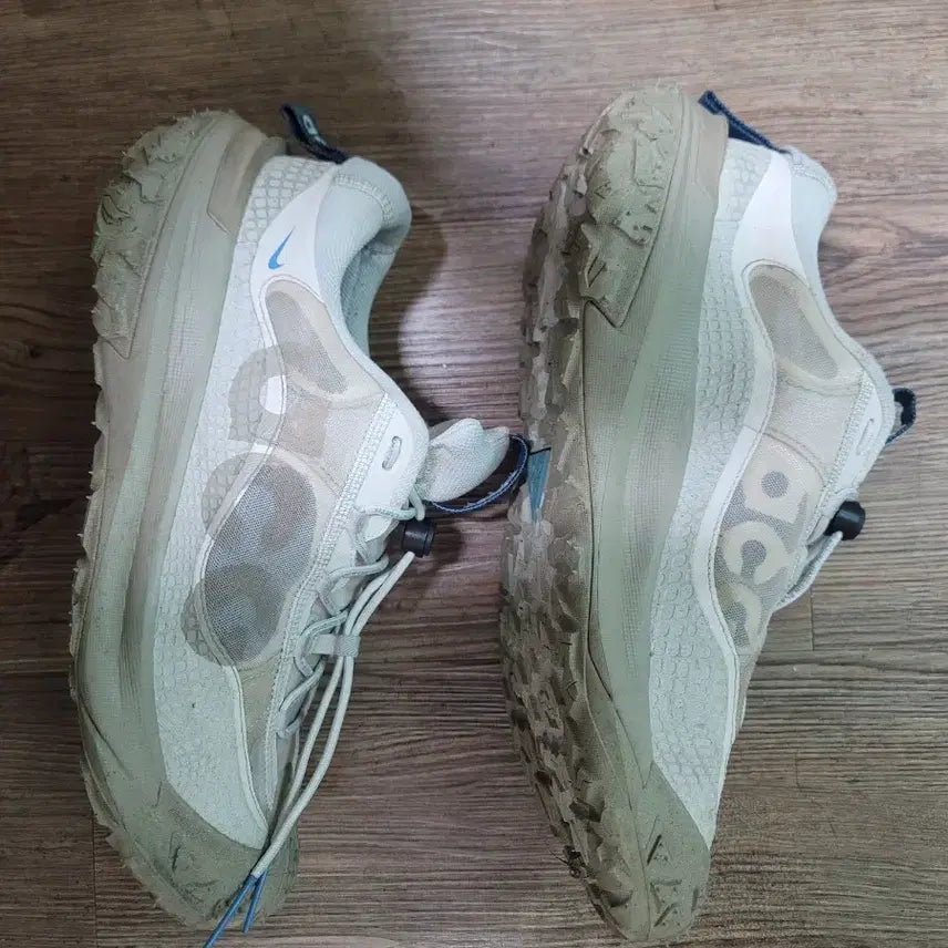 [BUNJANG] Nike ACG Mountain Fly 2 Low Sneakers / 나이키 ACG 마운틴 플라이2 로우 스니커즈
