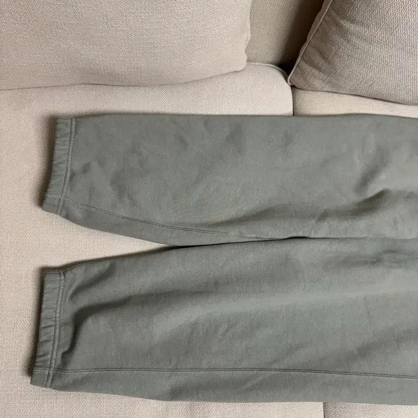 [BUNJANG] Nike Solo Swoosh Fleece Pants / 나이키 솔로 스우시 플리스 팬츠