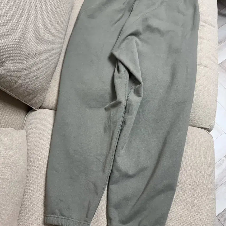 [BUNJANG] Nike Solo Swoosh Fleece Pants / 나이키 솔로 스우시 플리스 팬츠