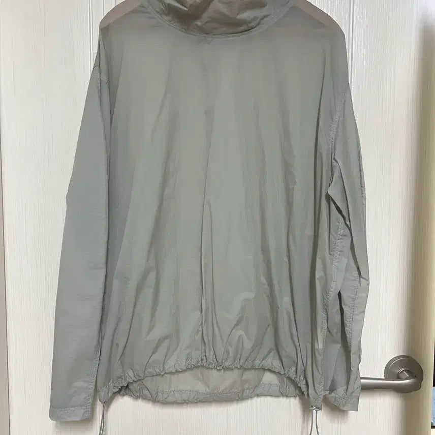 [BUNJANG] AMOMENTO Sheer Anorak / 아모멘토 시어 아노락