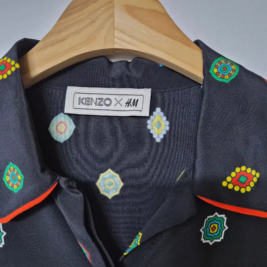 [BUNJANG] KENZO x H&amp;M Silk Blouse / 겐조 KENZO x H&amp;M 콜라보 블라우