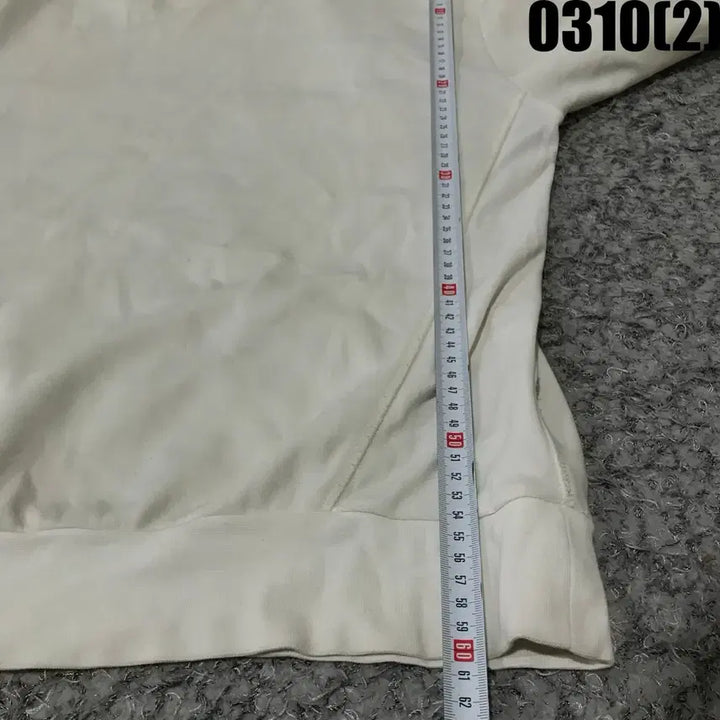 [SOLD OUT] 디스커버리 흰색 맨투맨 티셔츠 m