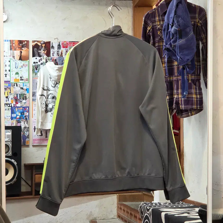 [BUNJANG] Nike Neon Logo Jersey Track Top / 나이키 네온 로고 져지 트랙탑