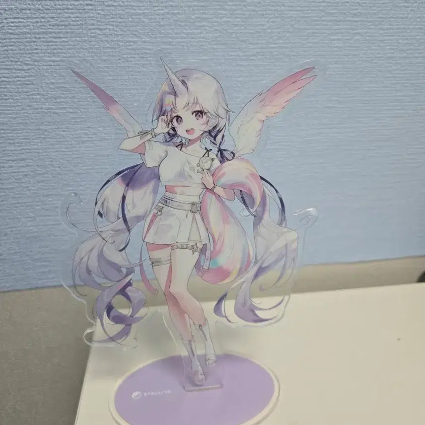 [BUNJANG] Summer Uni Shiro Acrylic Stand / 2023년도 서코 썸머 시로 아크릴스탠드