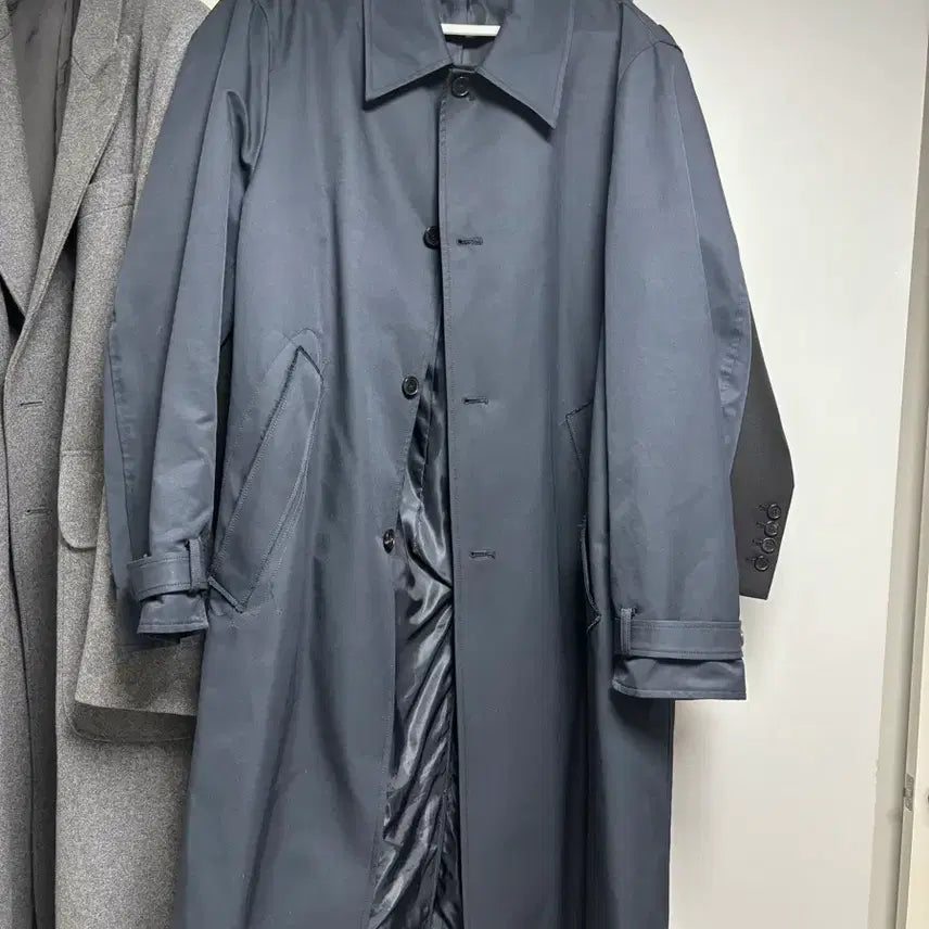 [BUNJANG] Typingmistake Mac Coat Navy M / 타이핑미스테이크 맥코트 네이비 M