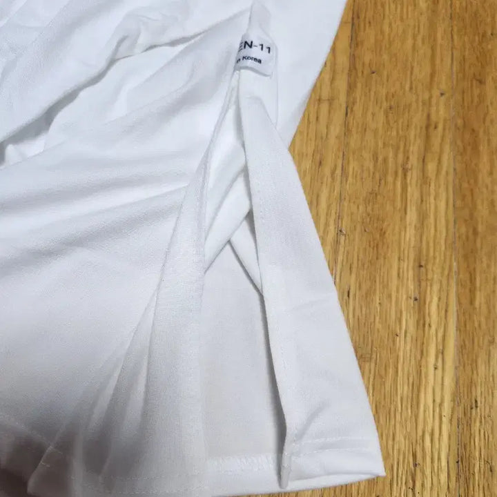 [BUNJANG] ARLE&amp;CO White Long Sleeve T-shirt XL / ARLE&amp;CO 흰색 긴팔 티셔츠 XL  77~88