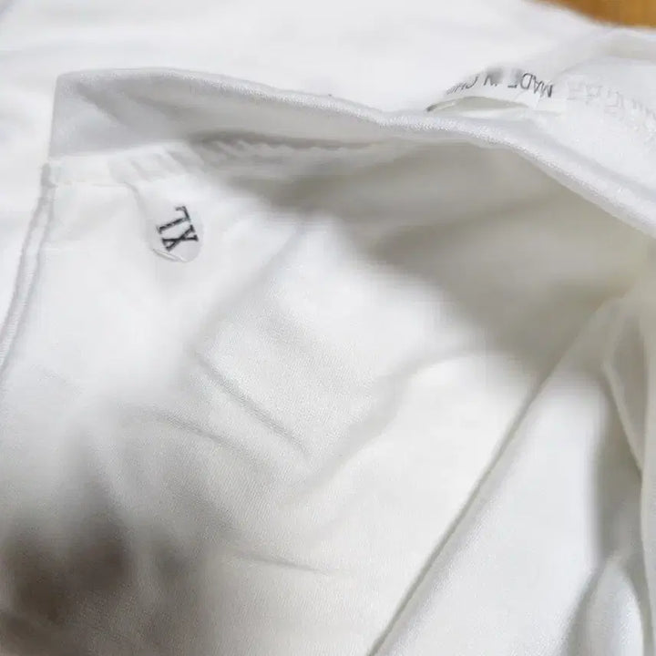 [BUNJANG] ARLE&amp;CO White Long Sleeve T-shirt XL / ARLE&amp;CO 흰색 긴팔 티셔츠 XL  77~88
