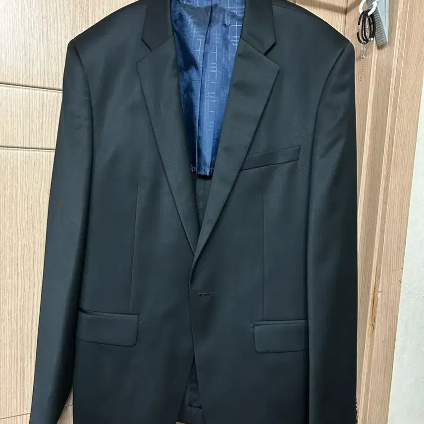 [BUNJANG] BASSO Homme Slim Fit Suit (Black, 100) / BASSO homme 남성 슬림핏 정장 100