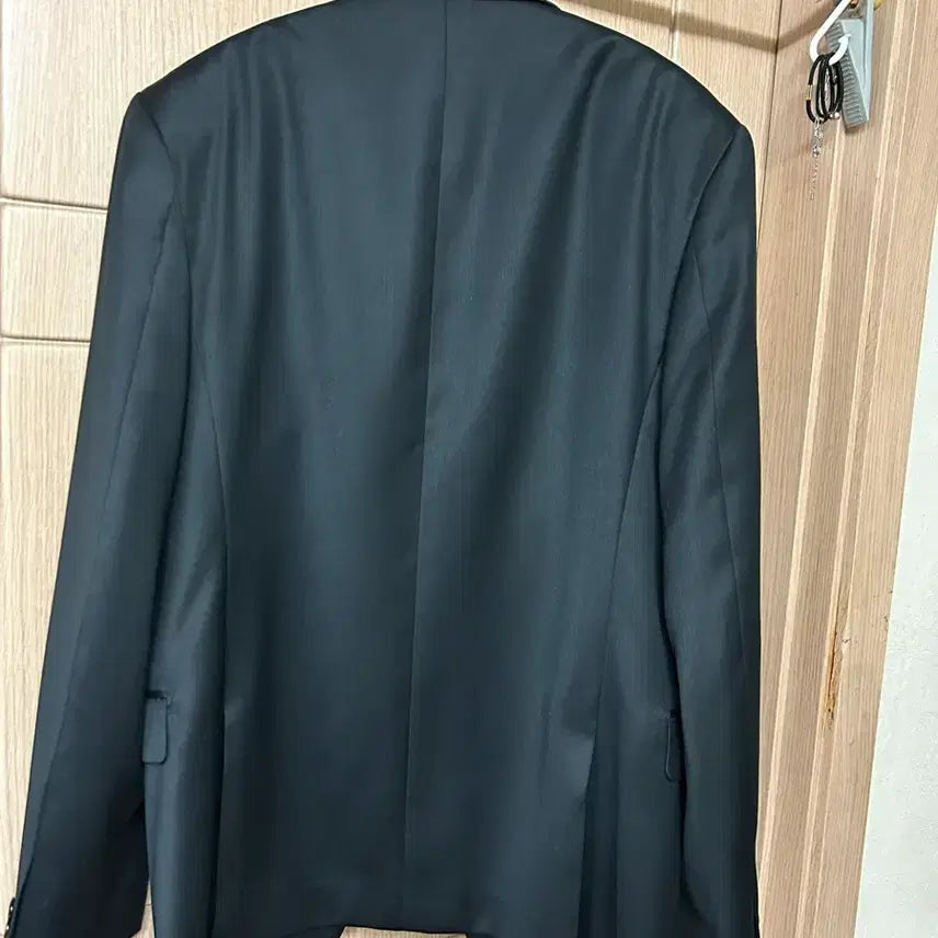 [BUNJANG] BASSO Homme Slim Fit Suit (Black, 100) / BASSO homme 남성 슬림핏 정장 100
