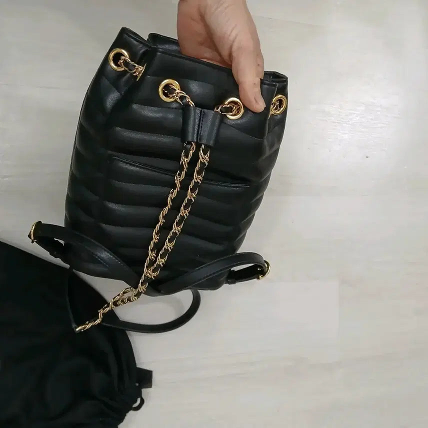 [BUNJANG] Metro City Leather Quilted Backpack / 메트로시티 소가죽퀼팅 백팩  정품