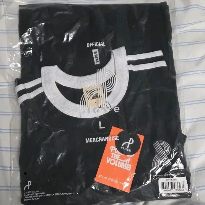 [BUNJANG] PLAVE T-Shirt L (Sealed) / 플레이브 티셔츠L (미개봉)