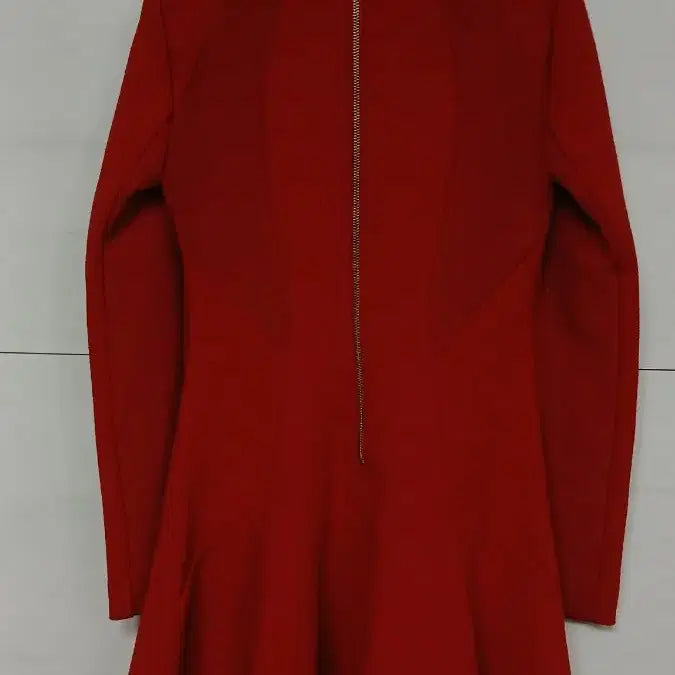 [BUNJANG] SISLEY Red Midi Skirt / SISLEY 씨슬리 빨간색 스커트85-94-165