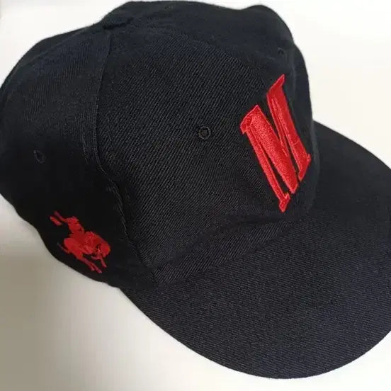 [SOLD OUT] 90년대 말보로 빈티지 볼캡 블랙