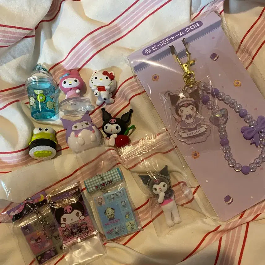 [BUNJANG] Sanrio Kuromi, My Melody, Kitty, Keroppi Figure Keyring Bundle Set / 산리오 쿠로미,마이멜로디,키티,캐로피 피규어 키링 일괄판매