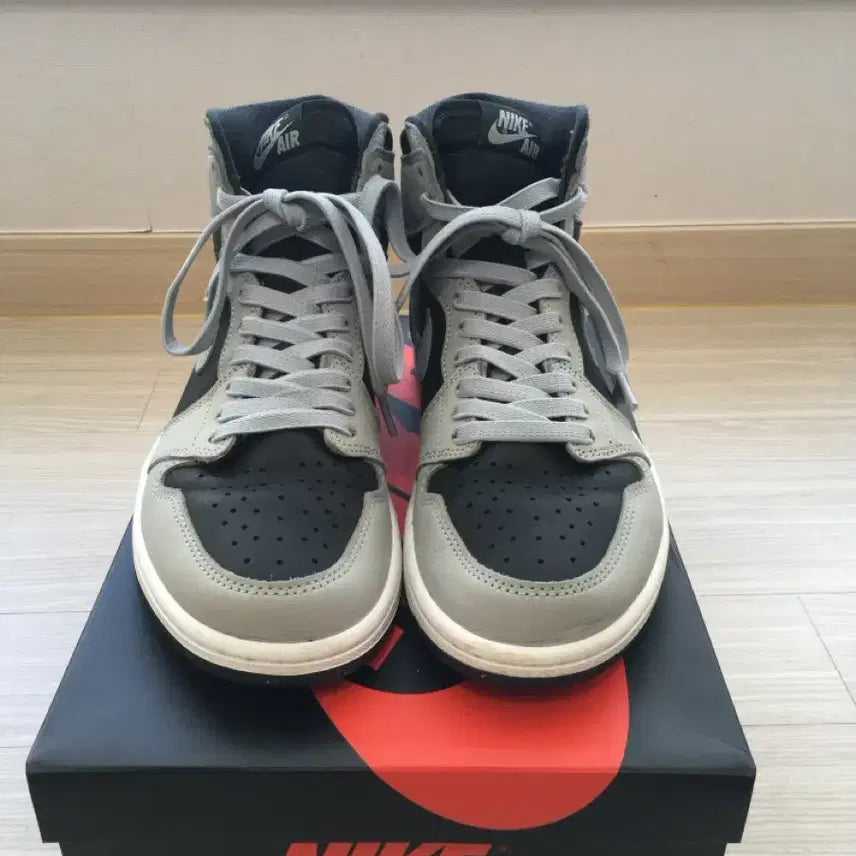 [BUNJANG] Nike Air Jordan 1 Retro High OG Shadow Sneakers / 나이키 신발 조던1 레트로 하이 OG 쉐도우