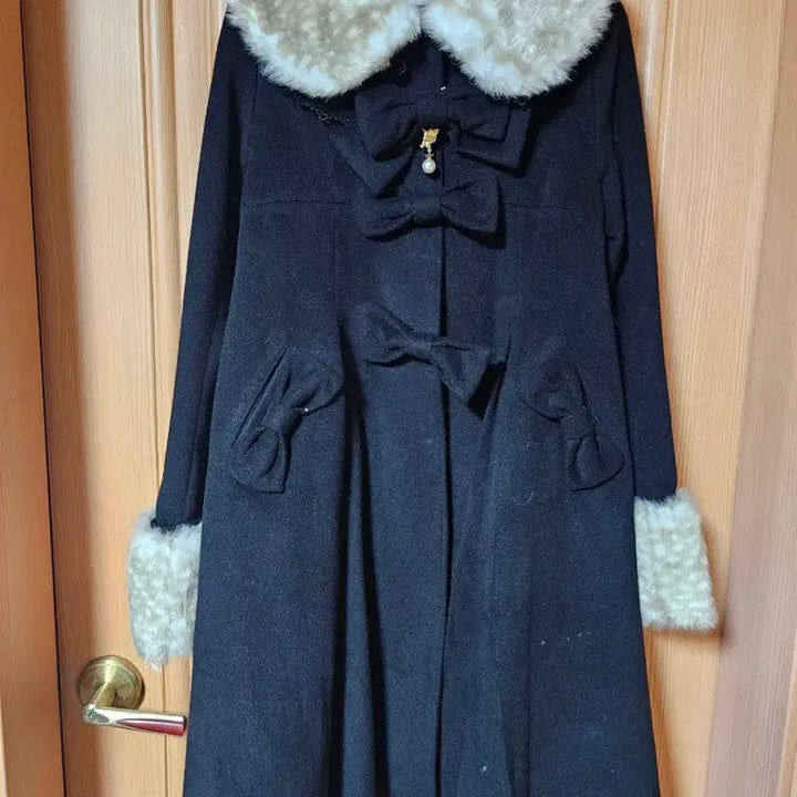 [BUNJANG] Unideer Ribbon Purple Flare Black Coat L / unideer리본퍼플레어블랙코트 L사이즈