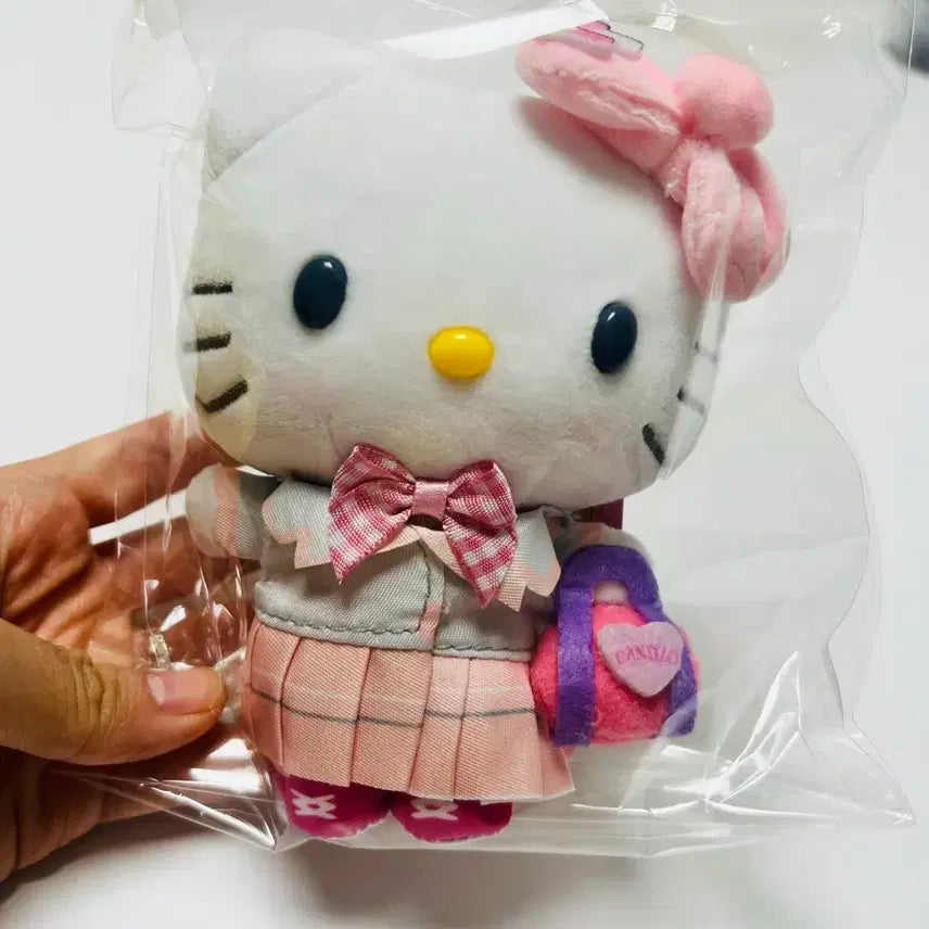 [SOLD OUT] 신리오 키라메키 키티 마스코트 팝니다