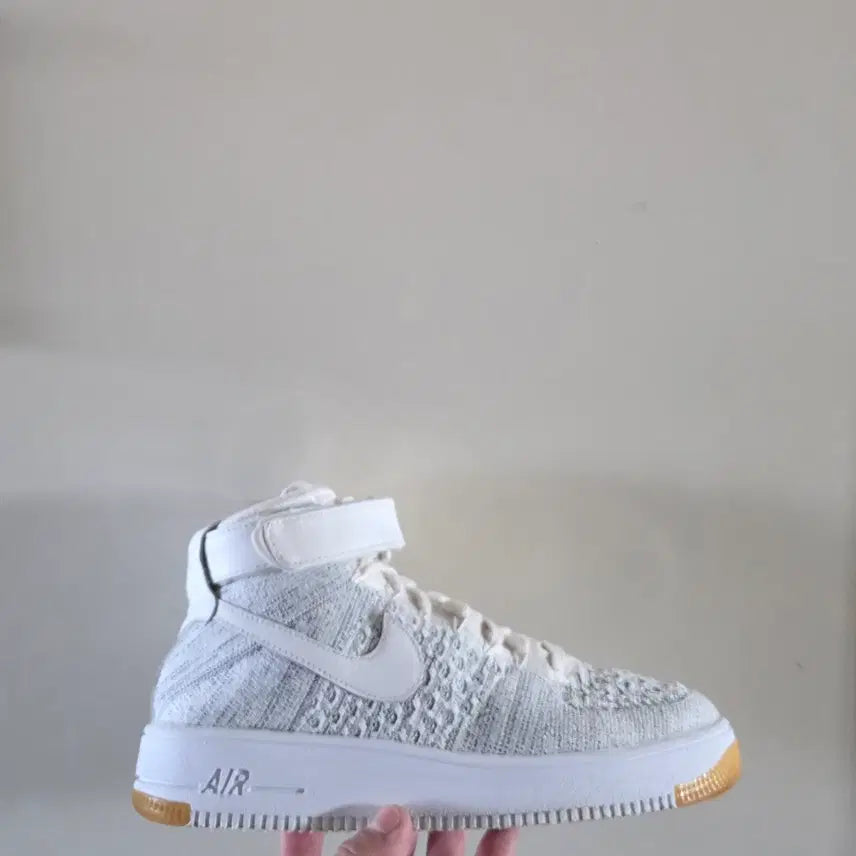 [BUNJANG] Nike Air Force 1 Ultra Flyknit White Sneakers / [255] 나이키w 에어포스1 울트라 플라이니트 화이트ㅡ단종매물,최저가
