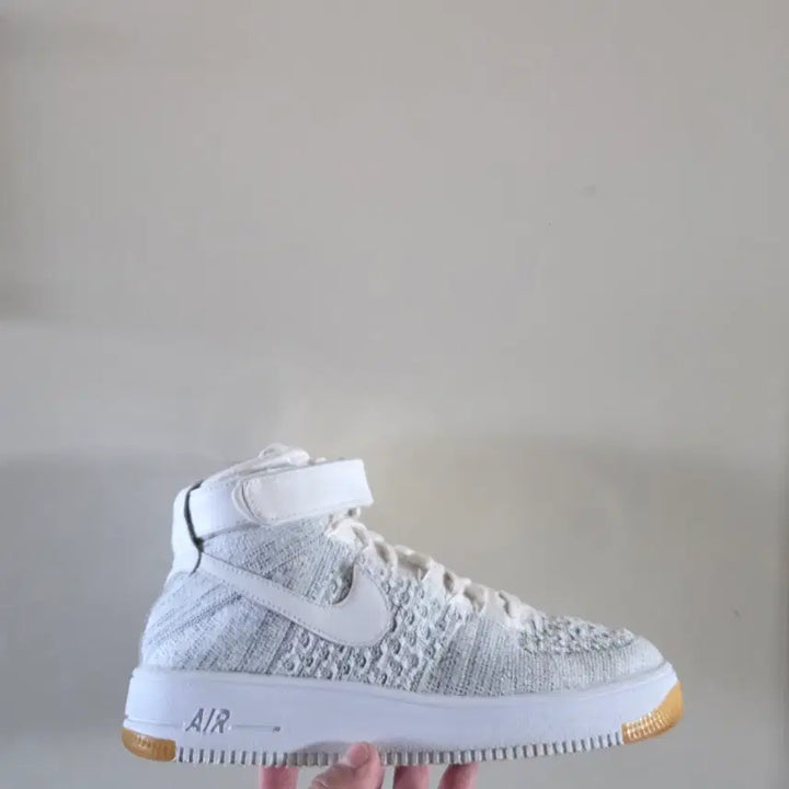[BUNJANG] Nike Air Force 1 Ultra Flyknit White Sneakers / [255] 나이키w 에어포스1 울트라 플라이니트 화이트ㅡ단종매물,최저가