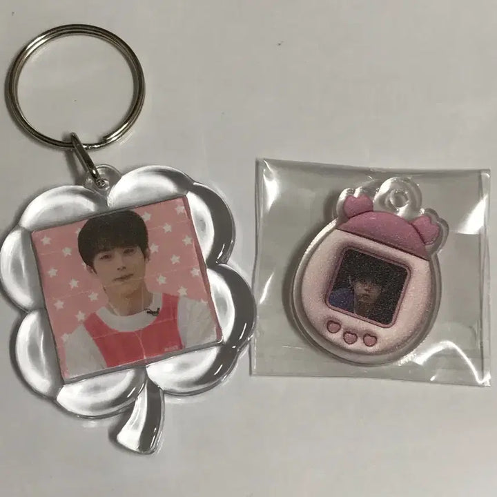 [BUNJANG] HooHwanwon Keyring Bundle Set / 후한원 키링 일괄 양도
