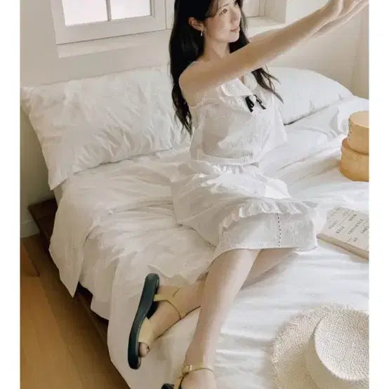 [BUNJANG] Fomerchamele x Gomsongyi Paseo Sandals / 포멜카멜레x곰송이 파세오샌들