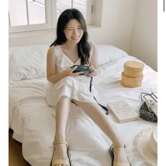[BUNJANG] Fomerchamele x Gomsongyi Paseo Sandals / 포멜카멜레x곰송이 파세오샌들
