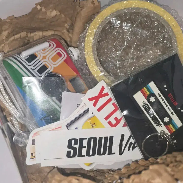 [BUNJANG] Netflix Seoul Vibe Official Merchandise / 넷플릭스 서울대작전 공식굿즈