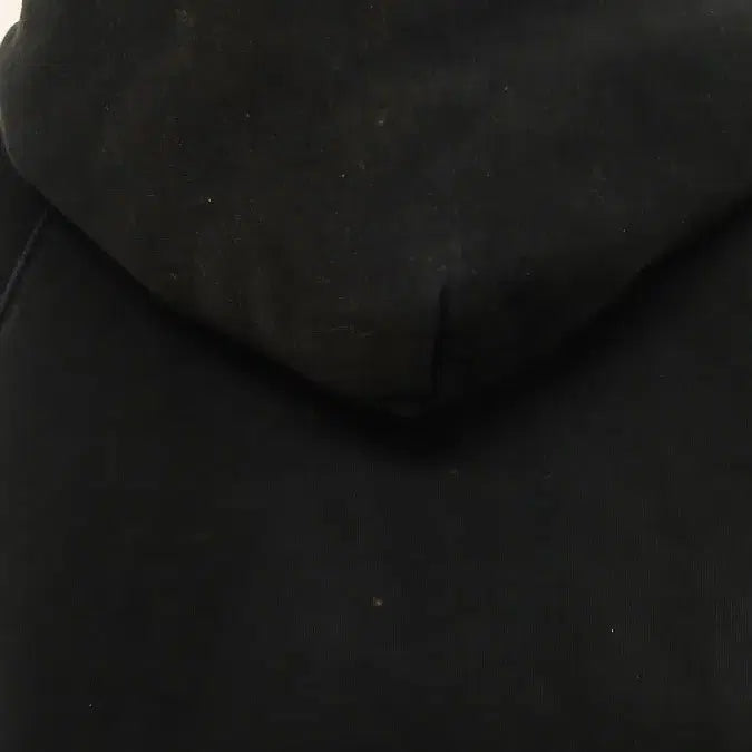 [BUNJANG] Essential Black Hoodie with Stain / 에센셜 블랙 후드티 얼룩스팟 뒷면있음 하자로저렴 반사판있음