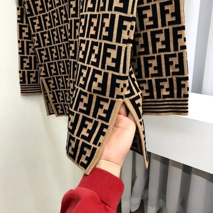 [BUNJANG] Fendi Zuca Wool Knit Sweater / 펜디 주카 니트