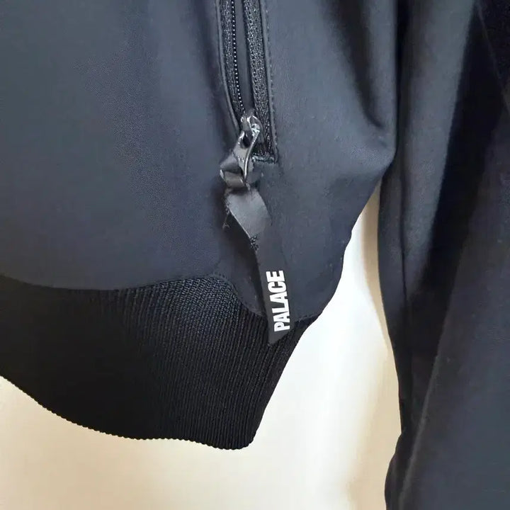 [BUNJANG] Palace Adidas Half-Zip Anorak / 팔라스x아디다스 하프집업 아노락