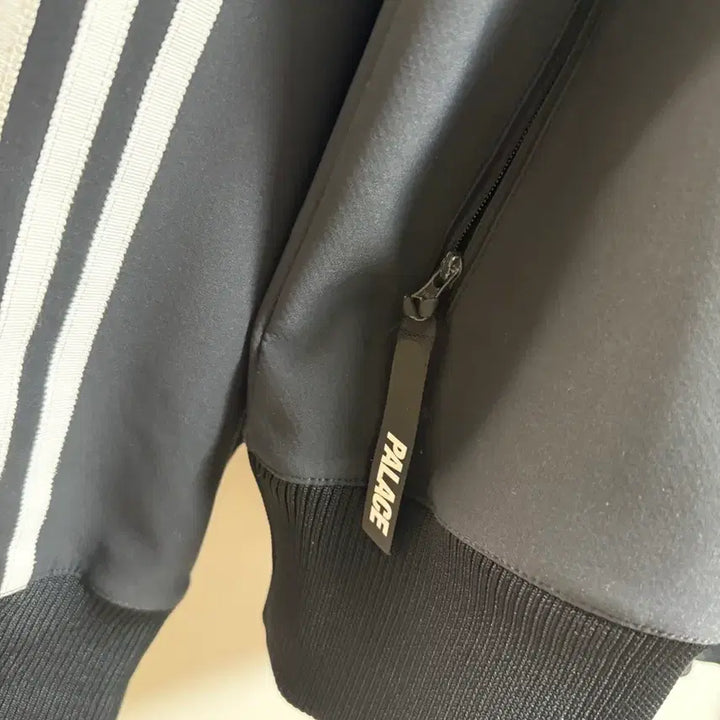 [BUNJANG] Palace Adidas Half-Zip Anorak / 팔라스x아디다스 하프집업 아노락