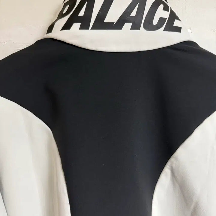 [BUNJANG] Palace Adidas Half-Zip Anorak / 팔라스x아디다스 하프집업 아노락