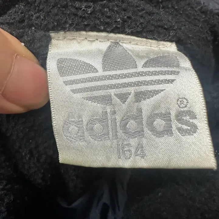 [BUNJANG] Adidas 90s Tape Logo Windbreaker Jacket / 아디다스 90s 테잎로고 블랙바람막이 100